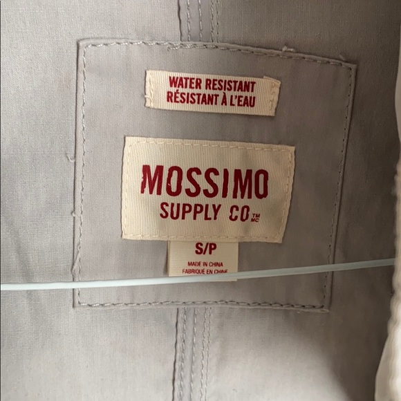 Light weight jacket - Picture 3 of 6